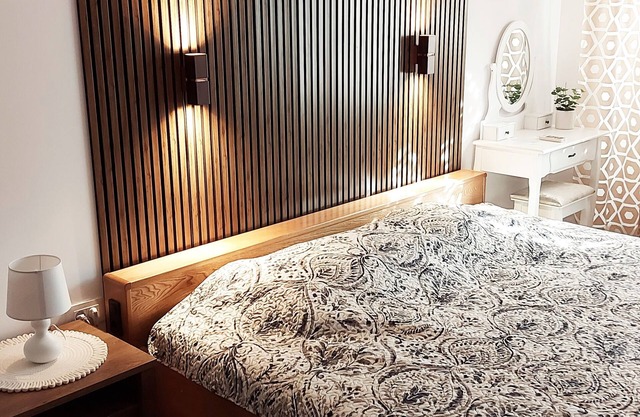 Apartment located on Cuza Boulevard, right in the old center of the city.