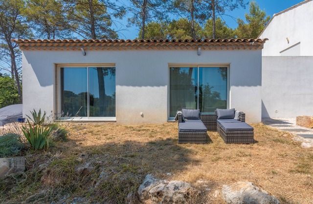 Apartamento 'Lou Paradou' con jardín compartido, Wi-Fi y aire acondicionado