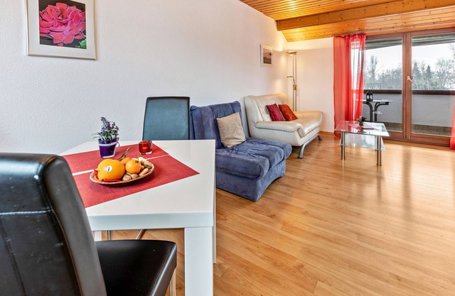 Apartamento 'Lucia' con vistas al lago, balcón y Wi-Fi
