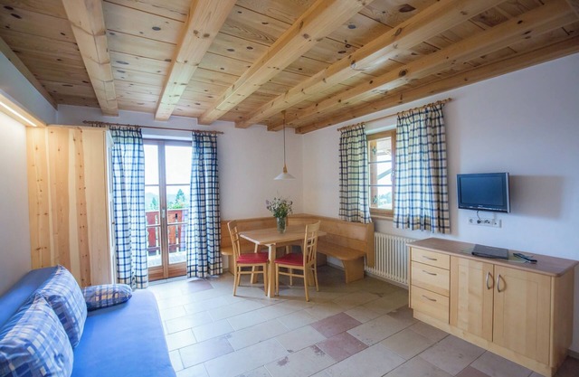 Apartamento 'Malouka' con vistas a la montaña, terraza comunitaria y wifi