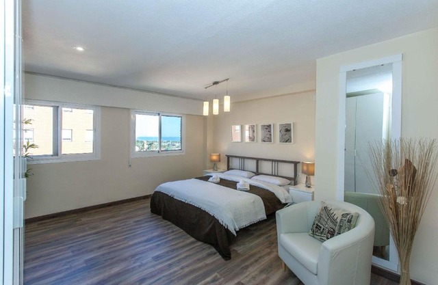 Apartment Malvarrosa Beach Cavite