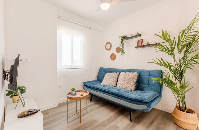 Apartamento 'Marahome' con balcón, Wi-Fi y aire acondicionado