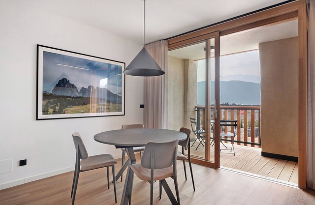 Apartamento 'Maso Renner 7' con vistas a la montaña, Wi-Fi y aire acondicionado