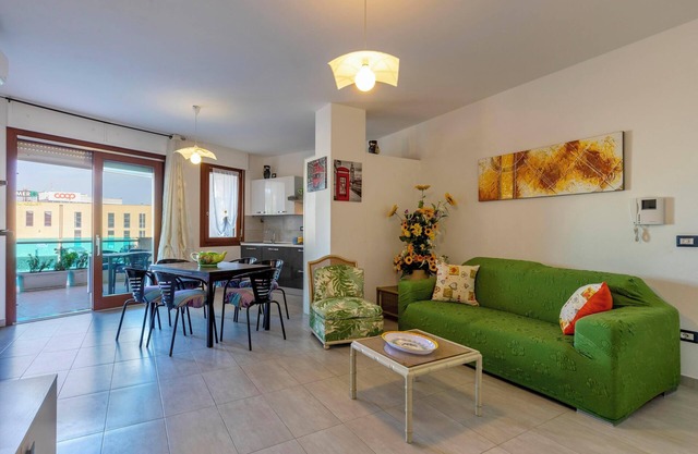 Apartamento "Mediterraneo" cerca de la playa con aire acondicionado y terraza