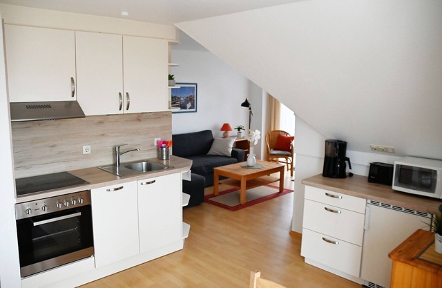 Apartment "Melchinger" for 2 guests with balcony - Modern & close to the Baltic Sea!