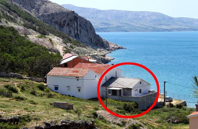 Apartment Metajna 6465c