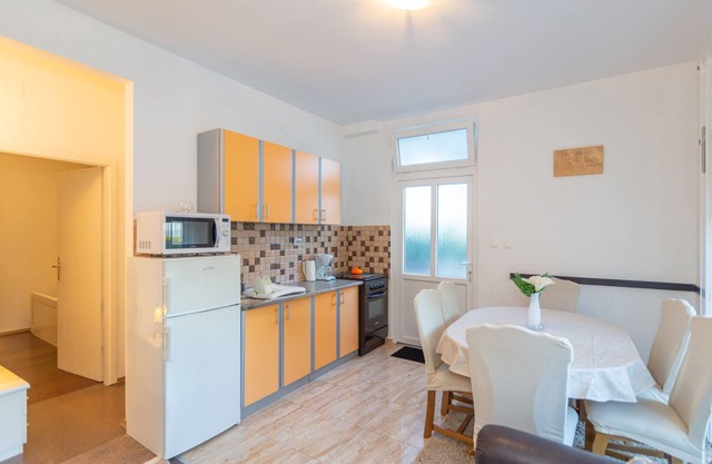 APARTMENT MIĆI, Kamenmost - Makarska