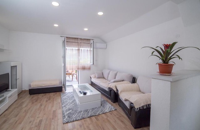 Apartment Milena