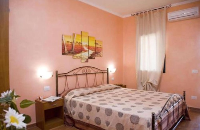 Apartamento 'Monolocale - Villa Terra Nostra' con piscina compartida, Wi-Fi y aire acondicionado