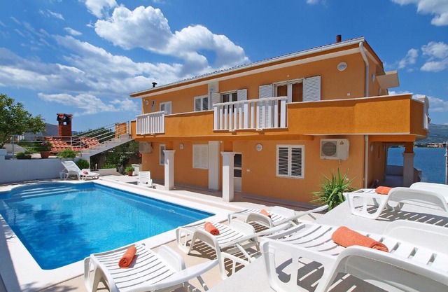 Apartment Mornar-4 by Interhome