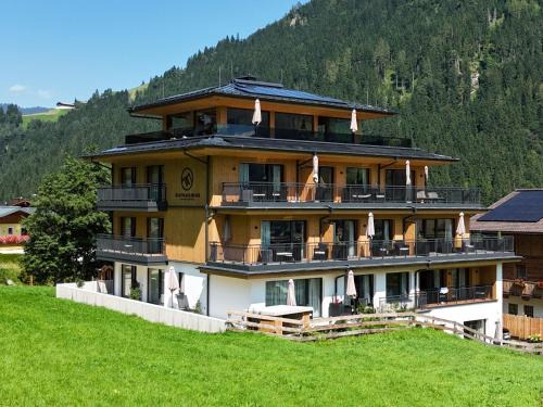 Apartment Mountain Suite Nr 201 by Interhome