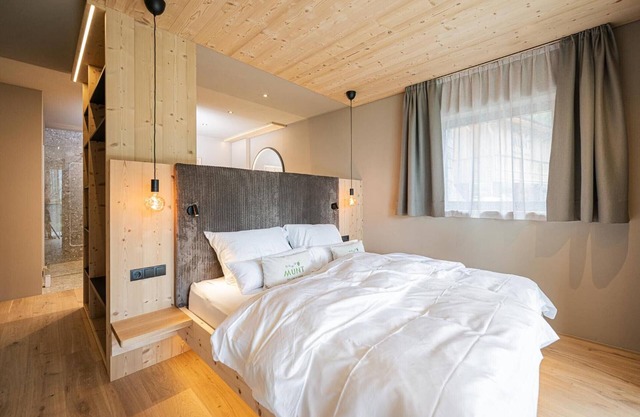 Apartment 'Munt Dolomiti Farm' with Lake View, Shared Terrace and Wi-Fi