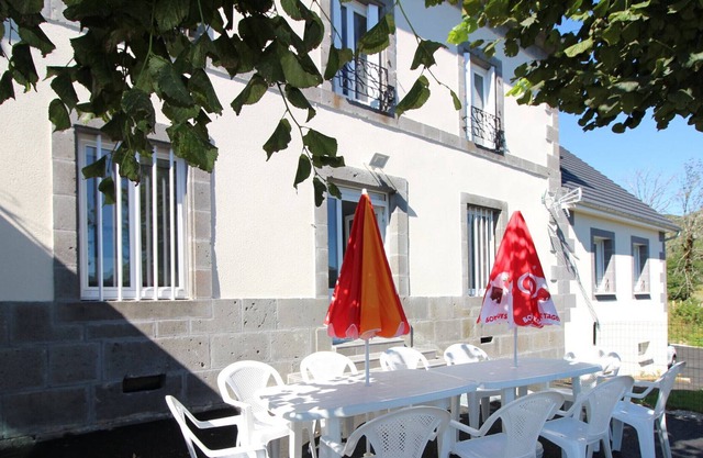Apartamento Murat-le-Quaire, 3 dormitorios, 7 personas