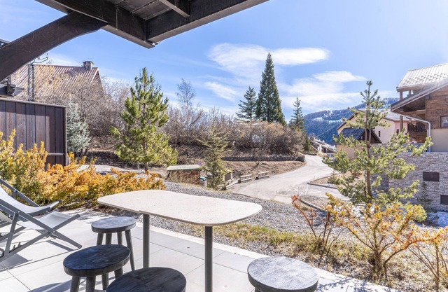 Apartment near Mont D'auron