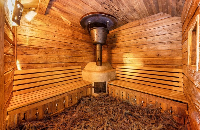 Apartamento 'Naturoase Stegerhof Margerite' con vistas a la montaña, piscina compartida y sauna