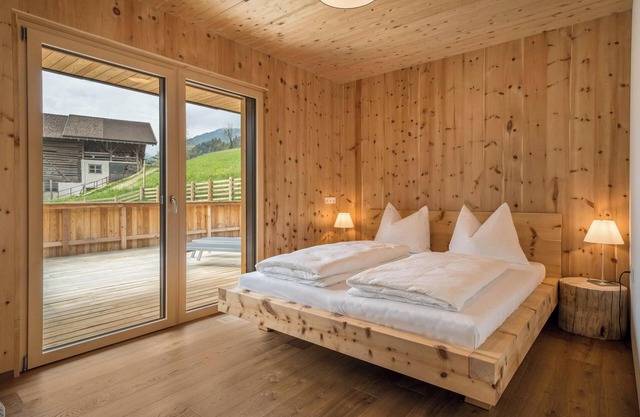 Apartamento 'Naturapartments Alpreid Zirbe' con vistas a la montaña, terrazas y Wi-Fi