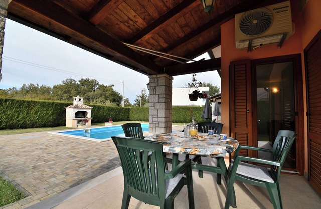 Apartment Nina (115301-A1) - Porec