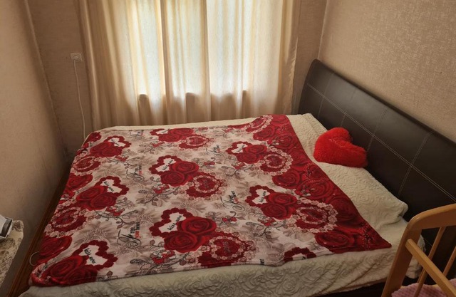 Apartment on Ochamchirskaya 89