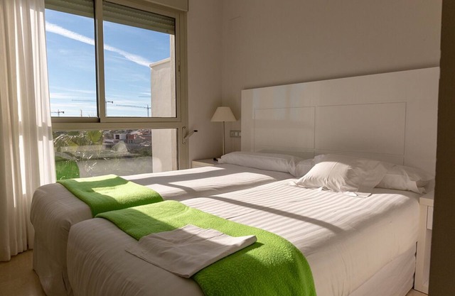 APARTAMENTO EN EL RESORT DE LAS COLINAS