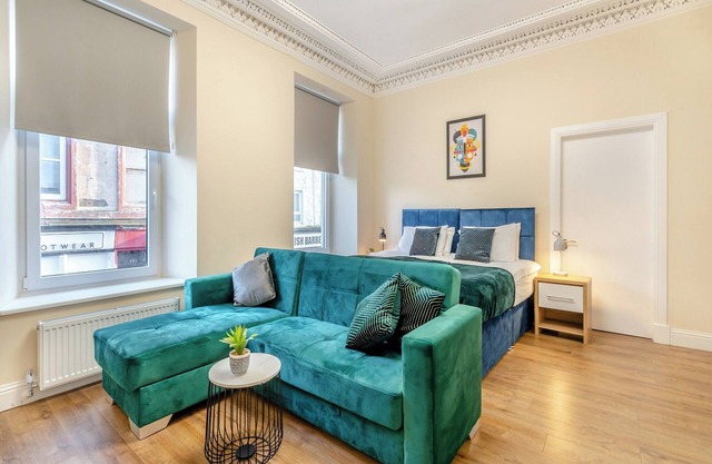 Apartment One - UK44284