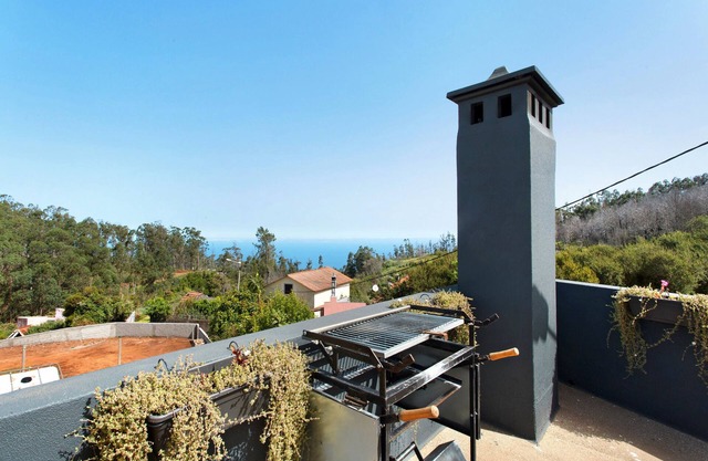 Apartamento 'Palheiro Dos 3 A's - Soulful Stays' con vistas al mar, Wi-Fi y aire acondicionado