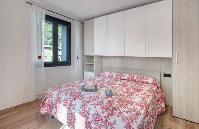 Apartamento "Panorama Gaudì" con vistas a la montaña, balcón y Wi-Fi