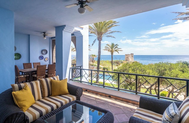Apartamento 'Penthouse La Perla De Marrakech 1' con vistas al mar, Wi-Fi y aire acondicionado