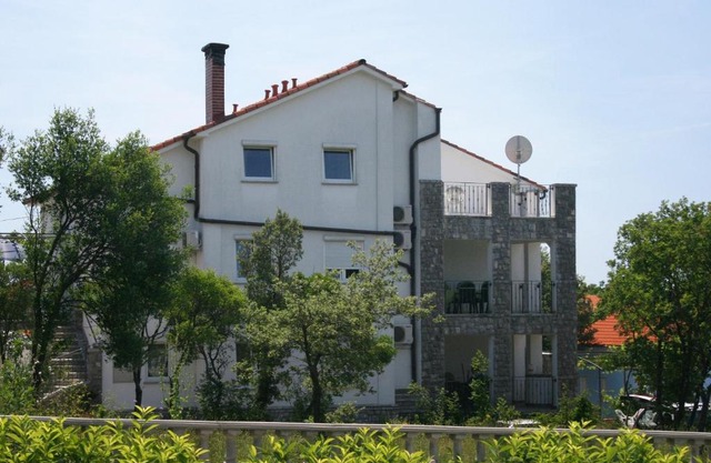 Apartment Pinezici 5464c