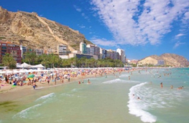 Apartamento 'Planta Baja' con Wi-Fi