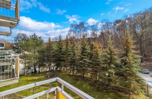 Apartment Polanka Redlowska by Renters