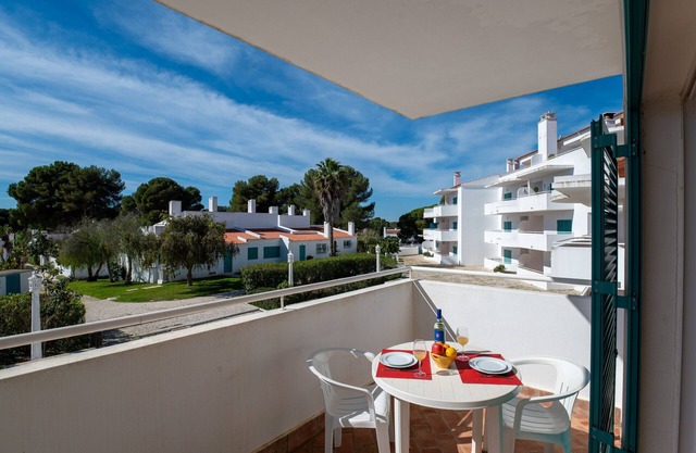 Apartamento 'Prainha Alvor 4 Cama' con Piscina Privada, Terraza Privada y Wi-Fi