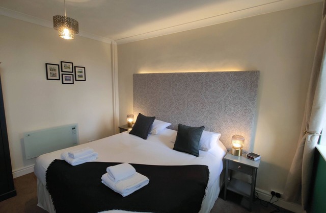 Apartamento-Baño Privado-Pennine
