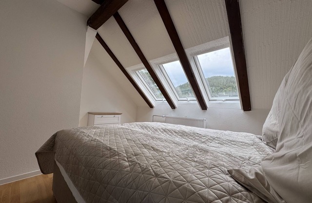 Apartment-Private Bathroom-Countryside view