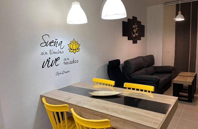 Apartamento 'Real Dreams' con Piscina Compartida, Wi-Fi y Aire Acondicionado