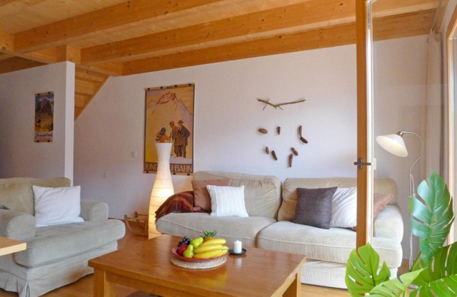 Apartment Racer's Retreat Apt-2 by Interhome