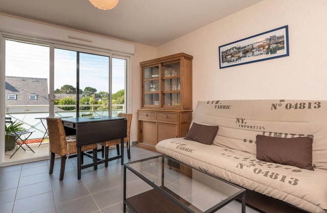 Apartamento 'Résidence Mer Et Pins' con Terraza Privada y Balcón