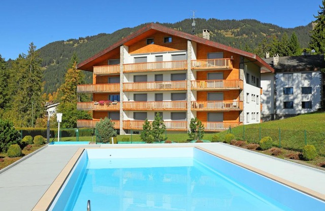 Apartment Residence du Golf B18 by Interhome