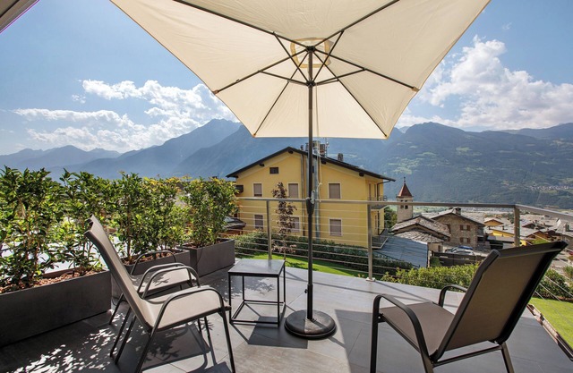Apartamento 'Robert' con vistas a la montaña, balcón y Wi-Fi
