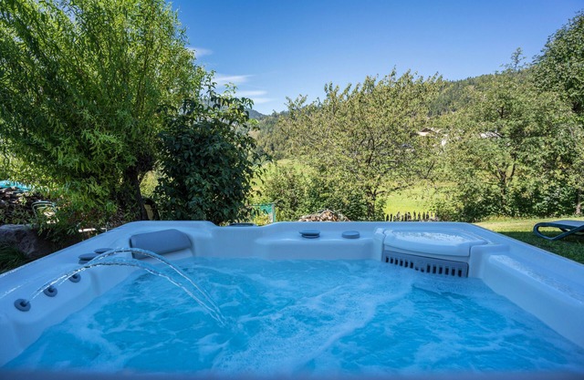 Apartamento 'Roessl 103' con vistas a la montaña, jardín compartido y Wi-Fi