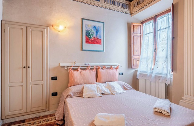Apartamento 'Romantic Suite Near Pisa Lucca' con Wi-Fi y aire acondicionado