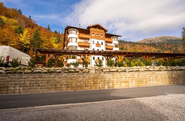 Apartment Rose Chopok 1100 m-on hiking trail-view-hot tub-sauna-view