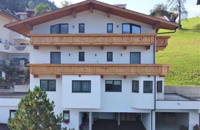Apartamento Rosina by Interhome