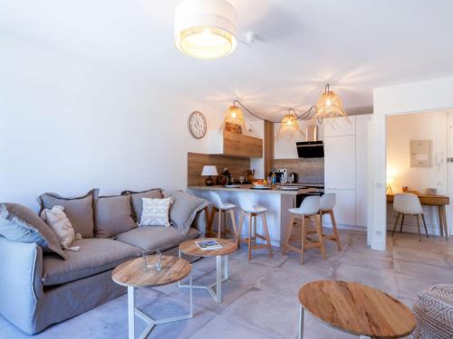 Apartment Rue de l'Amarrage by Interhome