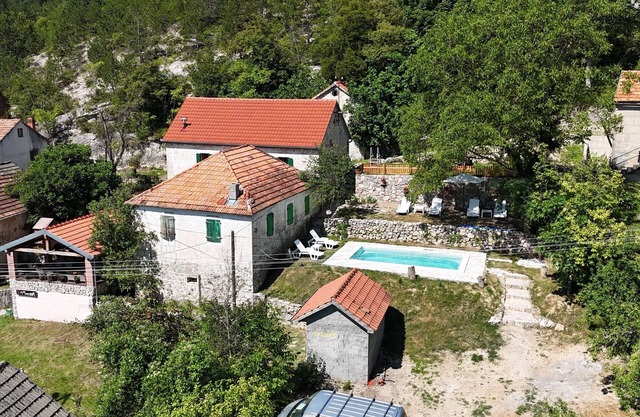 Apartment Rural Podastrana