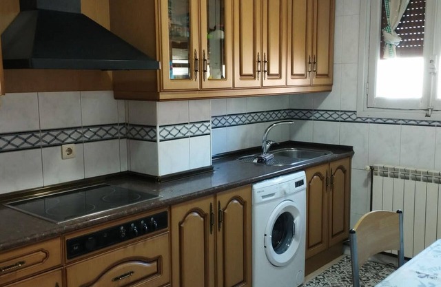 Apartment Sabiñánigo, 3 bedrooms, 6 persons