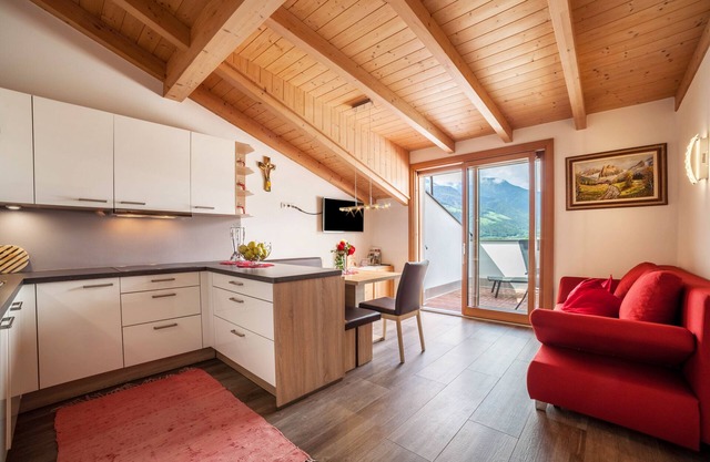 Apartamento "Sagschneiderhof Red Delicious" con vistas a la montaña, jardín y Wi-Fi