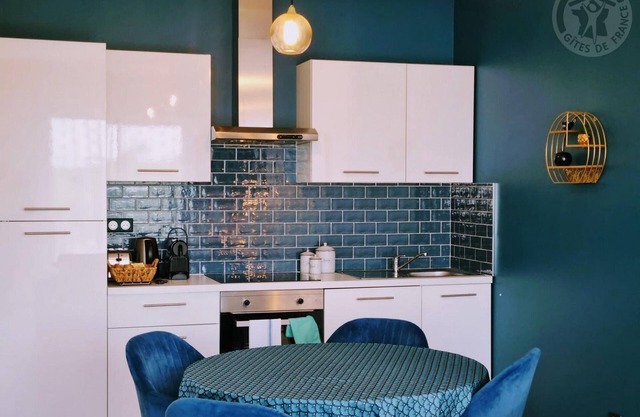 Apartment Saint-Prix, 1 bedroom, 4 persons