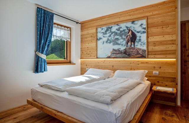Apartamento 'Salto del Camoscio' con vistas a la montaña, terraza privada y Wi-Fi