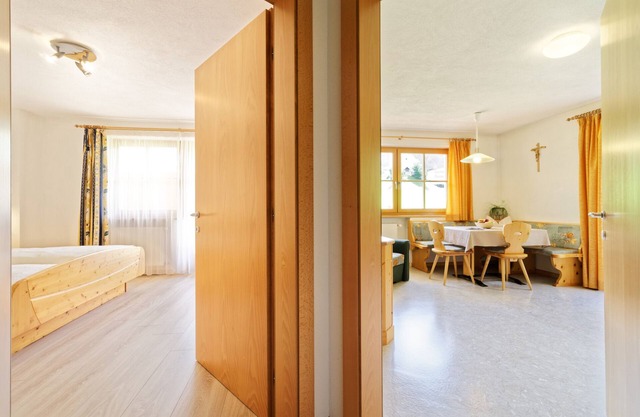 Apartamento 'Saxenle' con vistas a la montaña, jardín compartido y Wi-Fi
