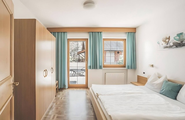 Apartamento 'Schnatzhof Typ B9' con vistas a la montaña, piscina compartida y Wi-Fi